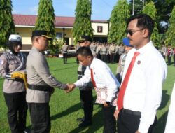 Tingkatkan motivasi dan integritas, Kapolres Bulukumba berikan penghargaan kepada Personel Yang Berprestasi