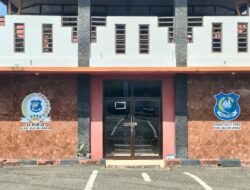 Pedagang Pasar Cekkeng Segel Kantor DPRD Bulukumba, Protes Penggusuran dan Sikap Diam Wakil Rakyat