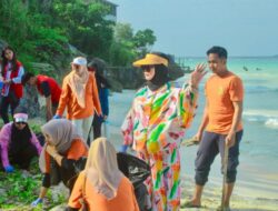 Liburan dan G2B2 Ala TP-PKK dan Dekranasda Bulukumba di Pantai Tanjung Bira