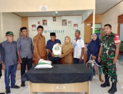 Pemerintah kelurahan Mariorennu resmi distribusikan beras 10 kg untuk 328 warga penerima manfaat