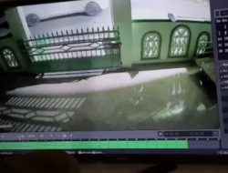 Mobil Calya Putih Diduga Angkut Gabah Hasil Curian, Terekam CCTV di salah satu Mesjid di Desa Bontomacinna