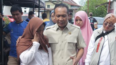 Bantu Korban Kebakaran, Syahruni Haris Ajak Warga Tetap Kuat di Bulan Ramadhan