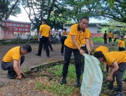 Jelang Hari Bhayangkara ke-80, Polres Bulukumba Gelar Kerja Bakti di TMP Taccorong