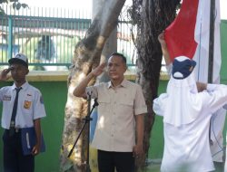 Pesan Wakil Ketua DPRD Bulukumba di Hari Pertama Masuk Sekolah: Jadikan Sekolah Rumah Kedua, Guru Orang Tua Kedua