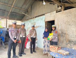 Jumat Berkah, Sat Lantas Polres Bulukumba Salurkan Sembako kepada Warga Kurang Mampu