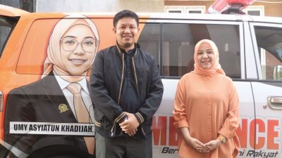 Ketua DPRD Bulukumba Umy asyiatun Khadijah Luncurkan Ambulans PKS, Siap Layani Warga yang Membutuhkan