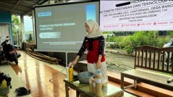 Mahasiswa KKN-T Unhas Edukasi Warga Desa Barombong Olah Limbah Pertanian Menjadi Pupuk Organik Cair